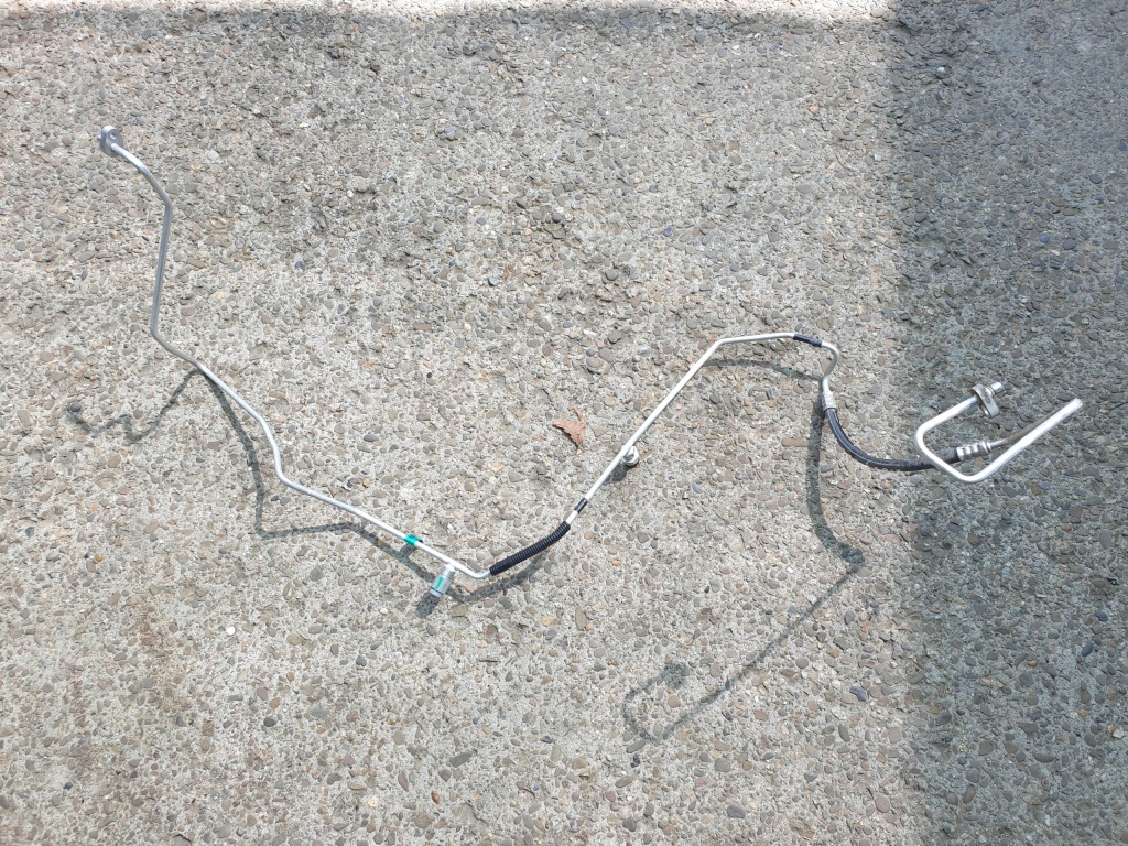 фото №1, Шланг кондиціонер renault clio 4 iv captur 2013- 924404971r