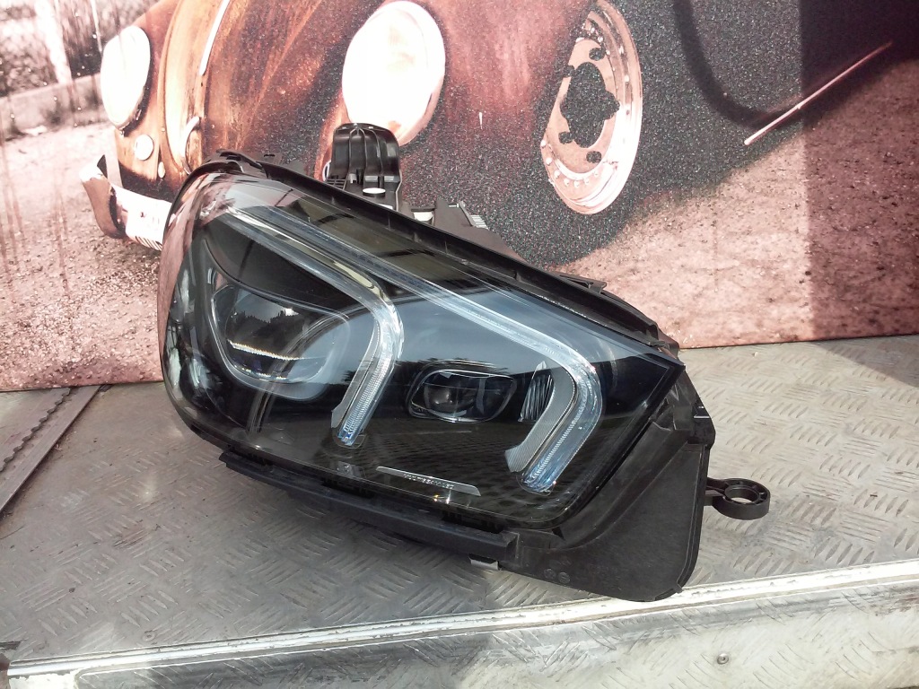 фото №1, Mercedes gle a1679066604 w167 комплектная правая