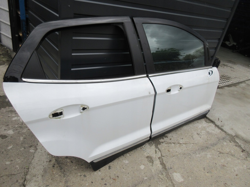 фото №1, Ecosport ii lift 19 r. двері правий задня доставка так