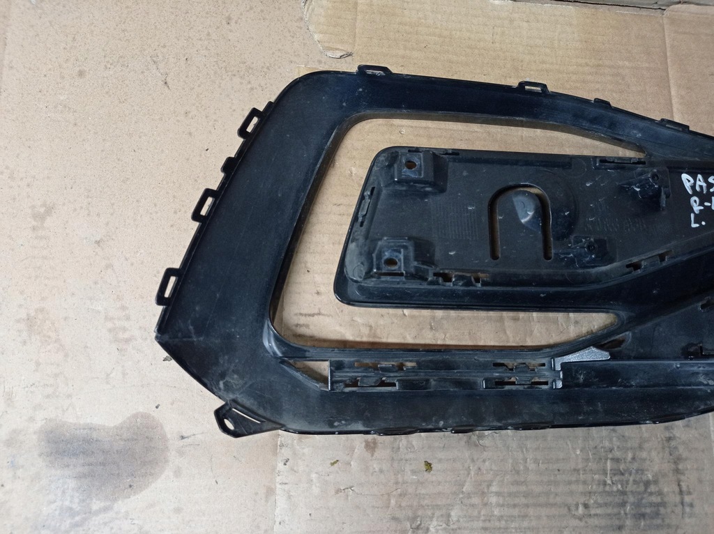 фото №5, Ліва решітка бампера passat b8 r-line заглушка