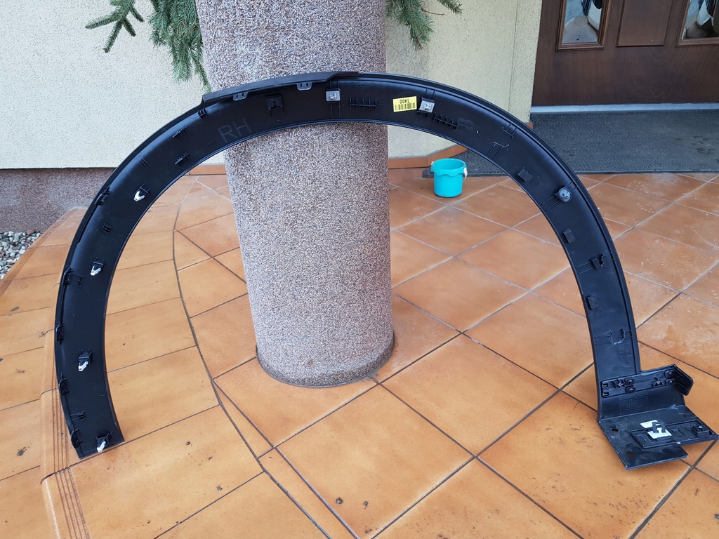 фото №8, Kia ev6 2022- молдинг крыла правый перед 87714-cv000