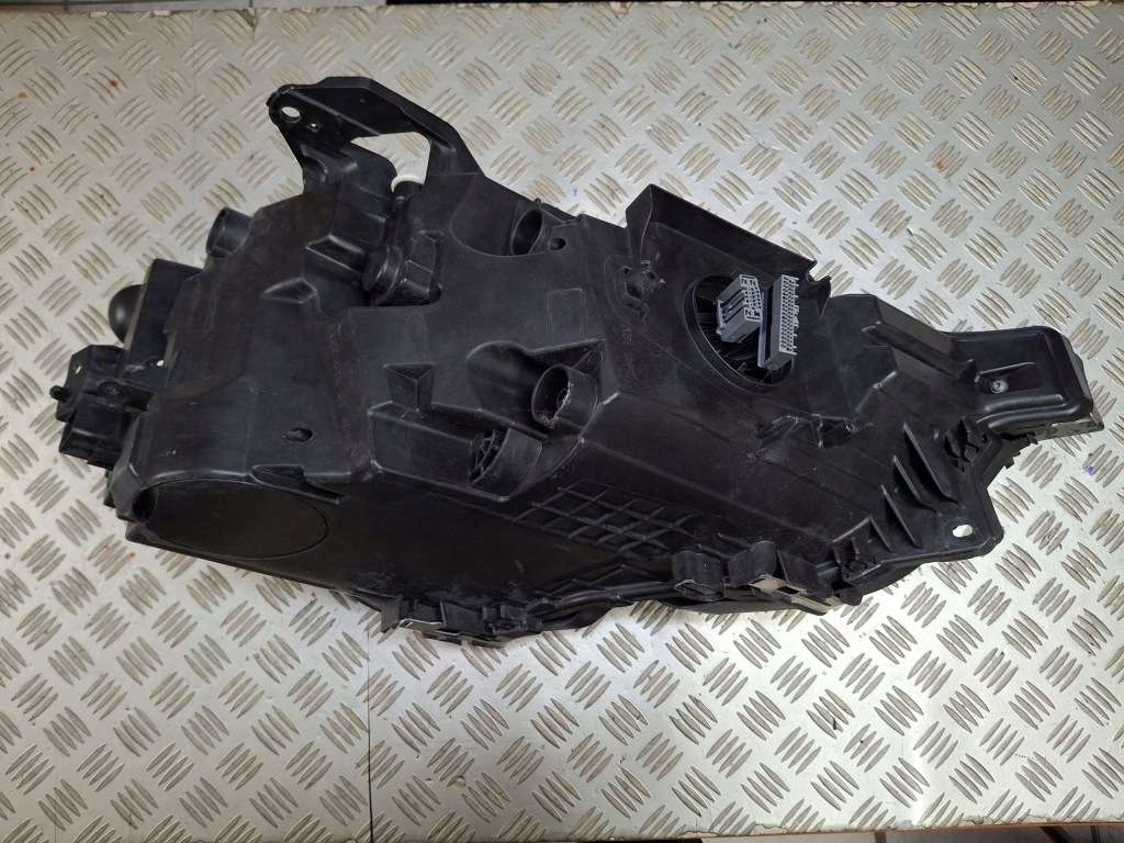 фото №3, Лампа левая передняя full led volvo xc60 ii 2017r-