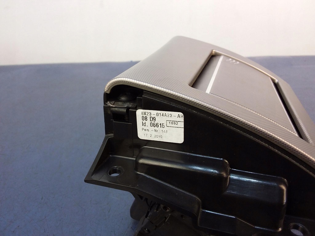 фото №6, Jaguar xf x250 решётка обдув левая 8x23-014a23-ah