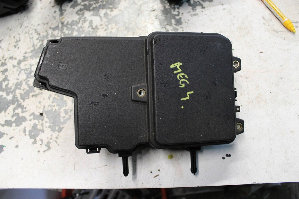 фото №1, Корпус запобіжників renault megane iv 4