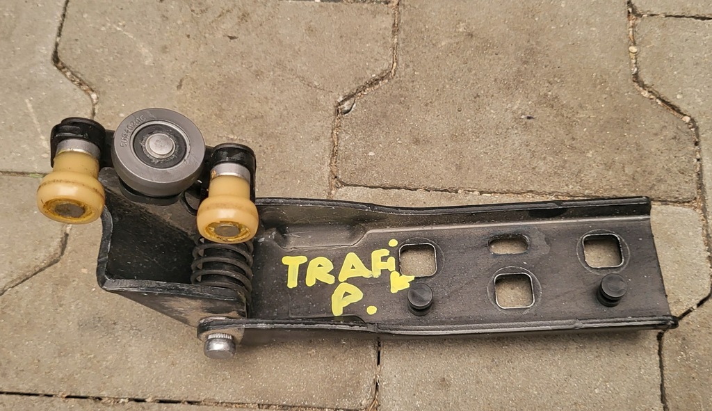 фото №1, Trafic iii vivaro ролик дверь раздвижных правых