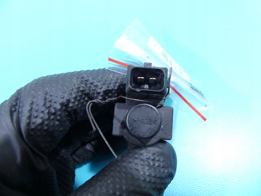 фото №4, Клапан вакуумa 70435600 f-pace 16- 2.0d