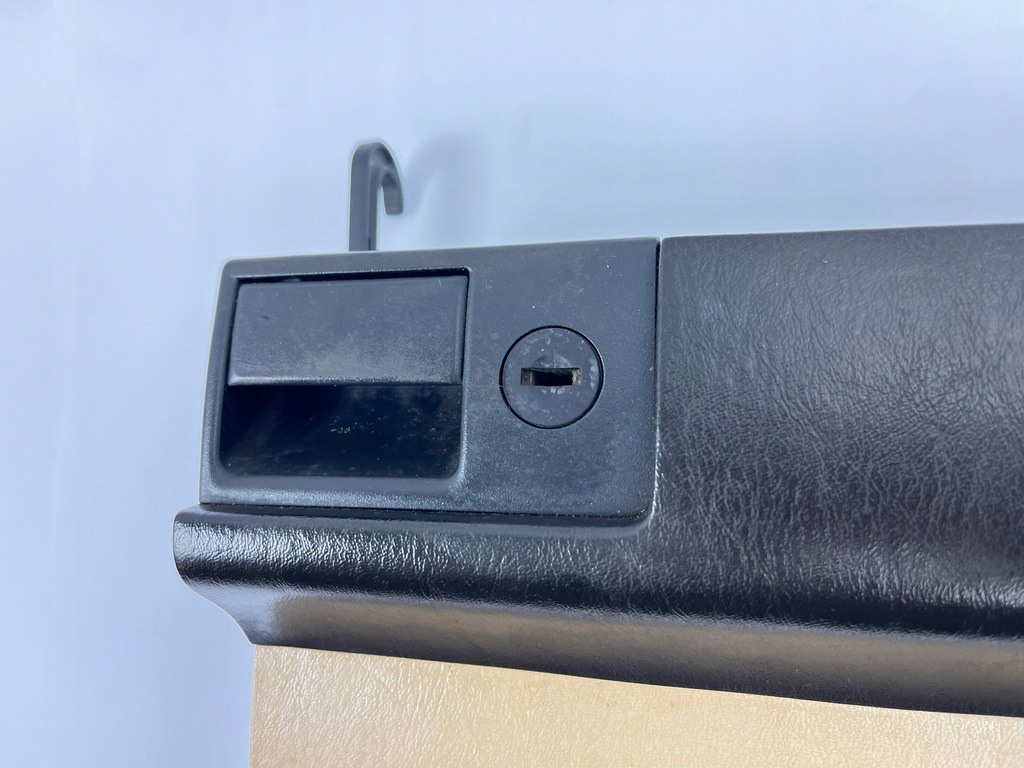 фото №6, Кришка бардачка бардачок панелі приладової панелі консолі чорний mercedes w124 beż