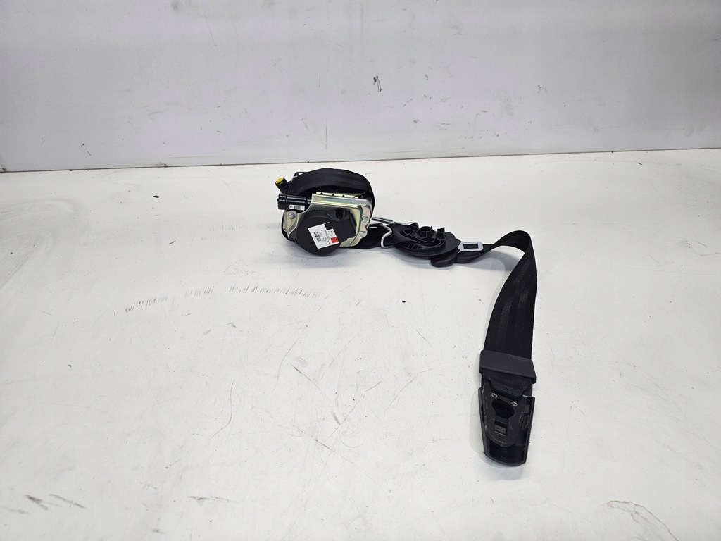 фото №1, Pas лівий перед audi a4 b9 8w0857705 оригінал !!