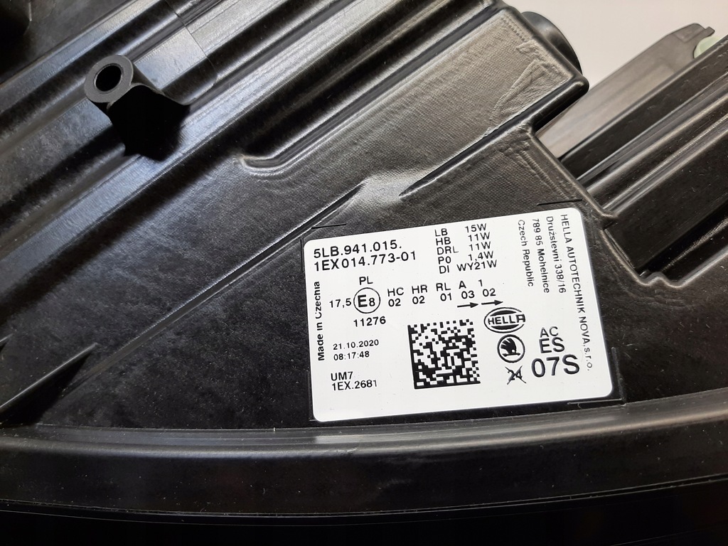 фото №16, Skoda enyaq фара l+p 5lb941015 5lb941016