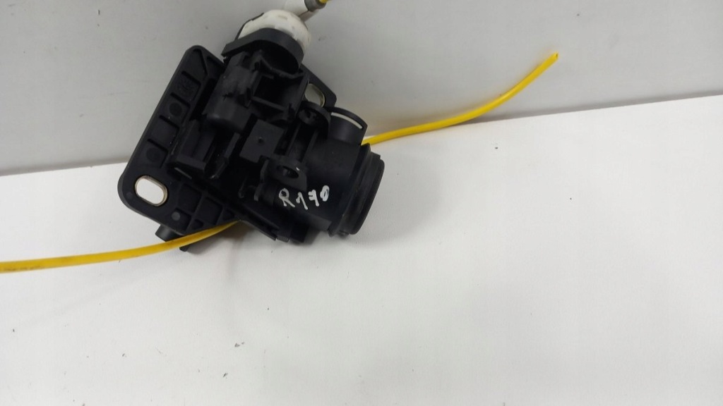 фото №6, Mercedes slk r170 замок вкладка кришки багажника задня bez ключа