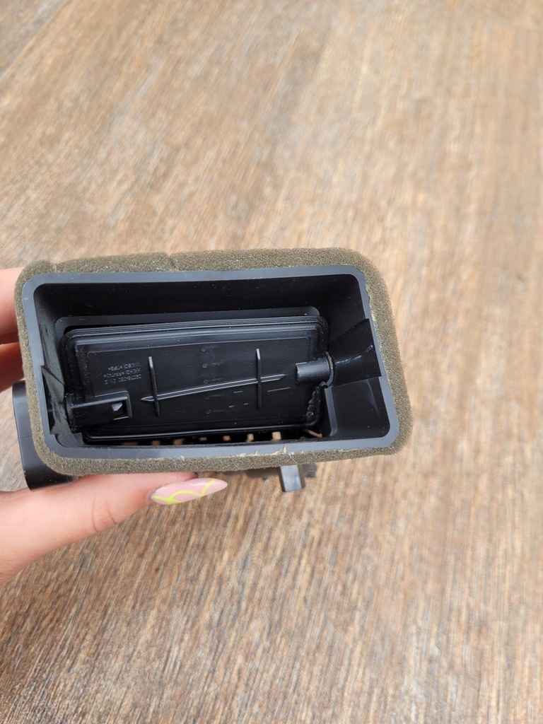 фото №14, Opel astra k v 2016 решётка обдув правая задняя