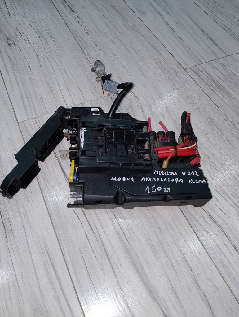 фото №1, Модуль аккумулятор клемма mercedes w212 h270110
