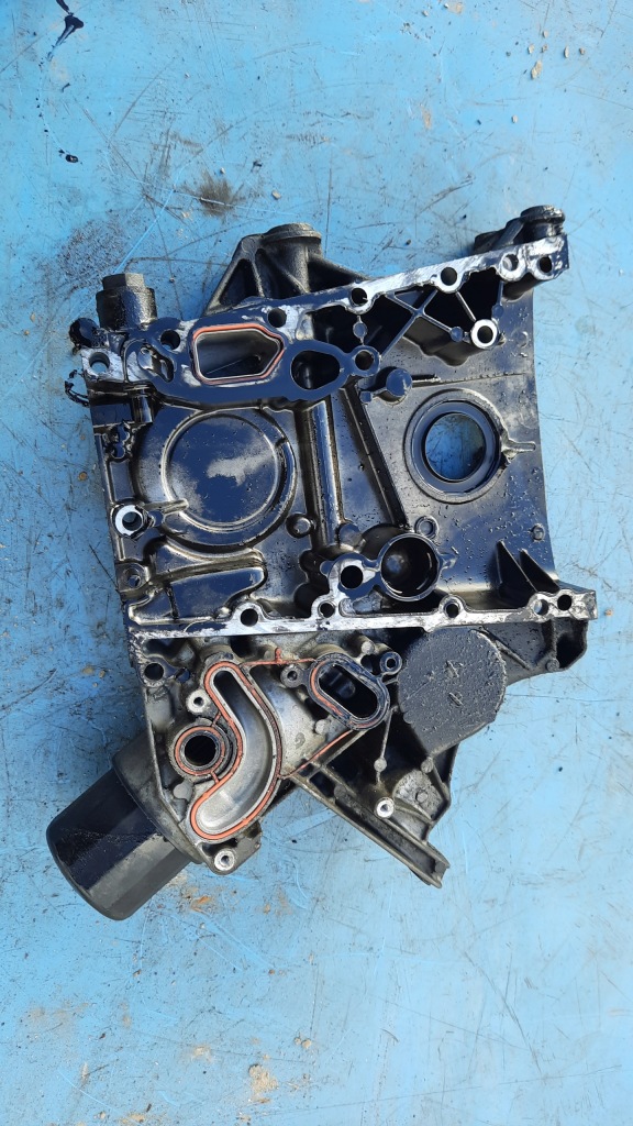 фото №2, Корпус распределительного вала r6110151102 mercedes w220 3.2 cdi