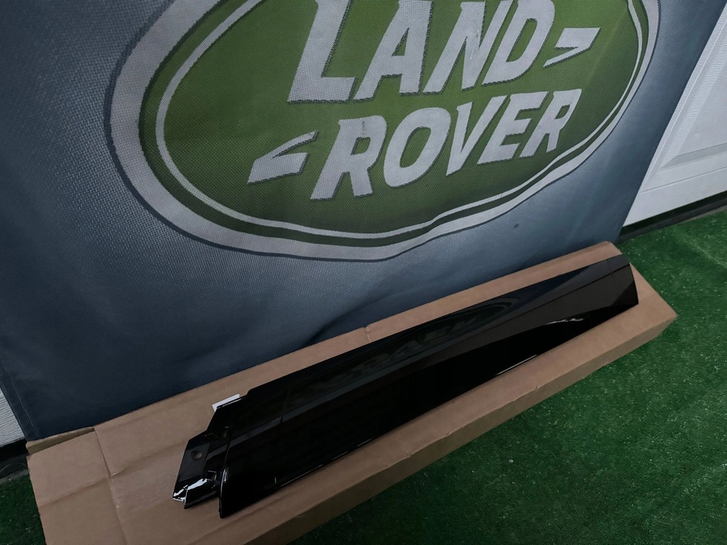 фото №1, Land rover defender молдинг стекло лобовое / передней n8b2025a52