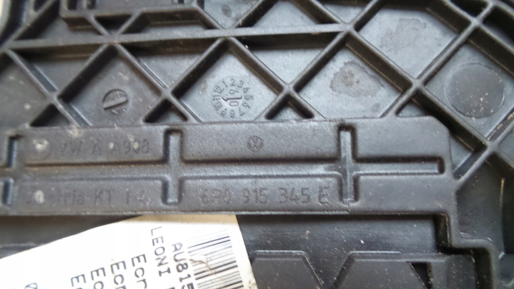 Кронштейн клемма аккумулятор 6r0915345e ibiza 1.2 в Украине