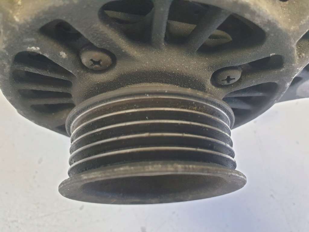 Купить Subaru legacy 2 2.0 b генератор 23700-aa36a оригинал