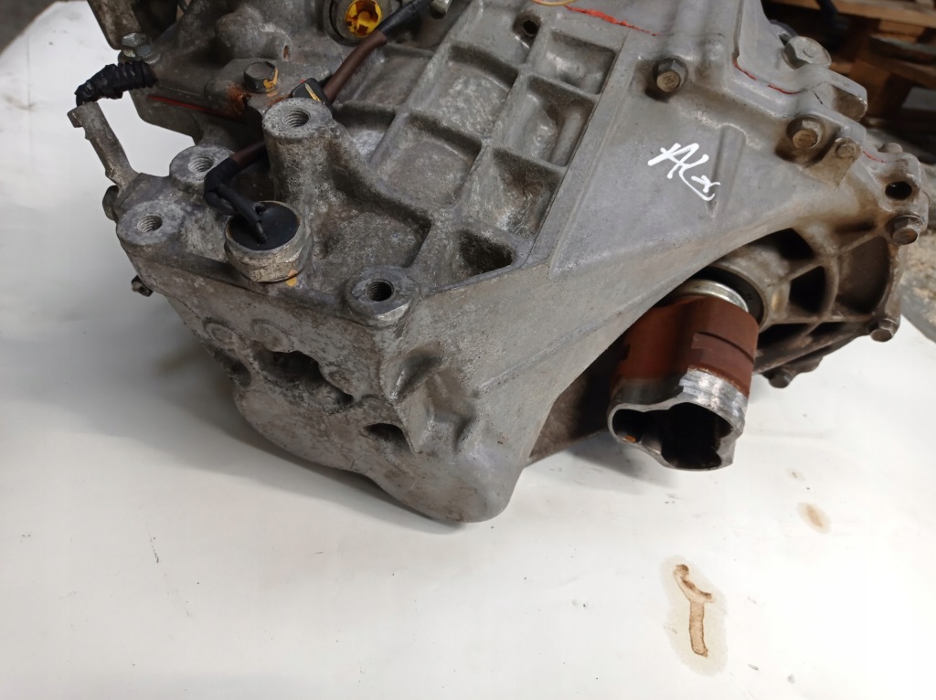 фото №6, Коробка передач передач toyota yaris ii 1.0 20tt04