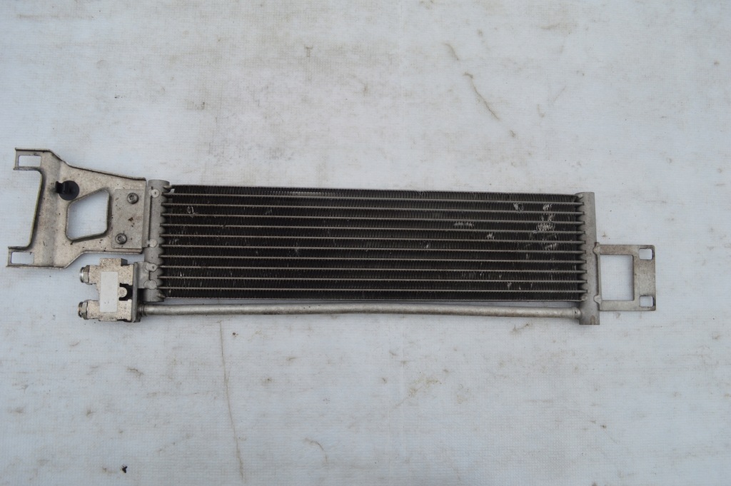 фото №1, Радиатор масла mercedes 212 glk