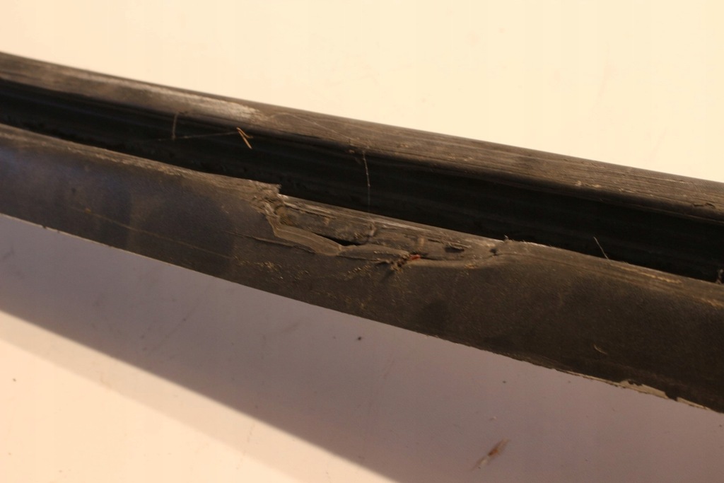 фото №5, Направляющая направляющая дверь правых master ii movano