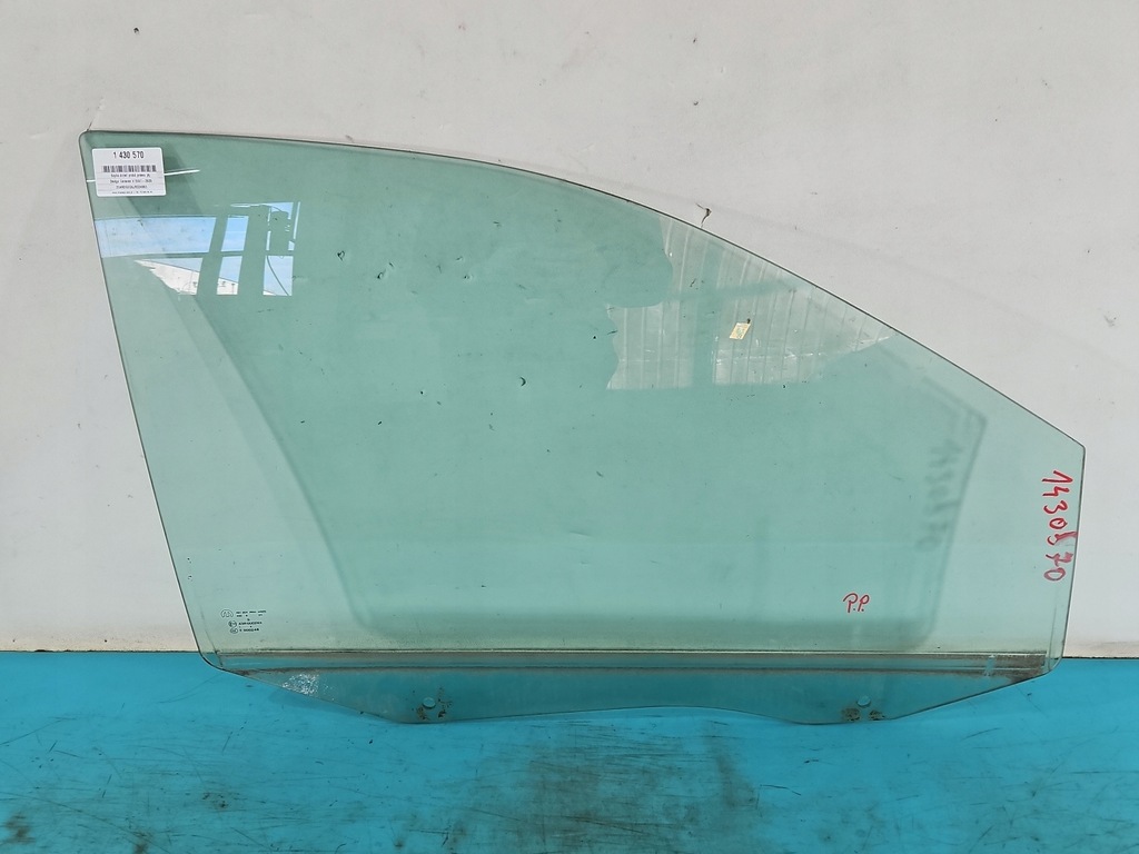 фото №1, Стекло дверь перед правая пассажира dodge grand caravan v 10-