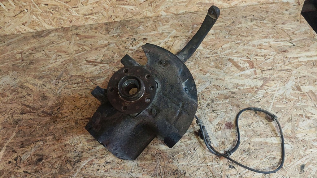 фото №1, Alfa romeo 159 2007 с передний ступица колеса передний