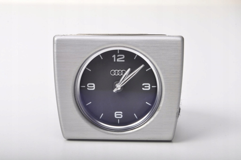 фото №1, Audi a8 d4 часы 4h0919204q