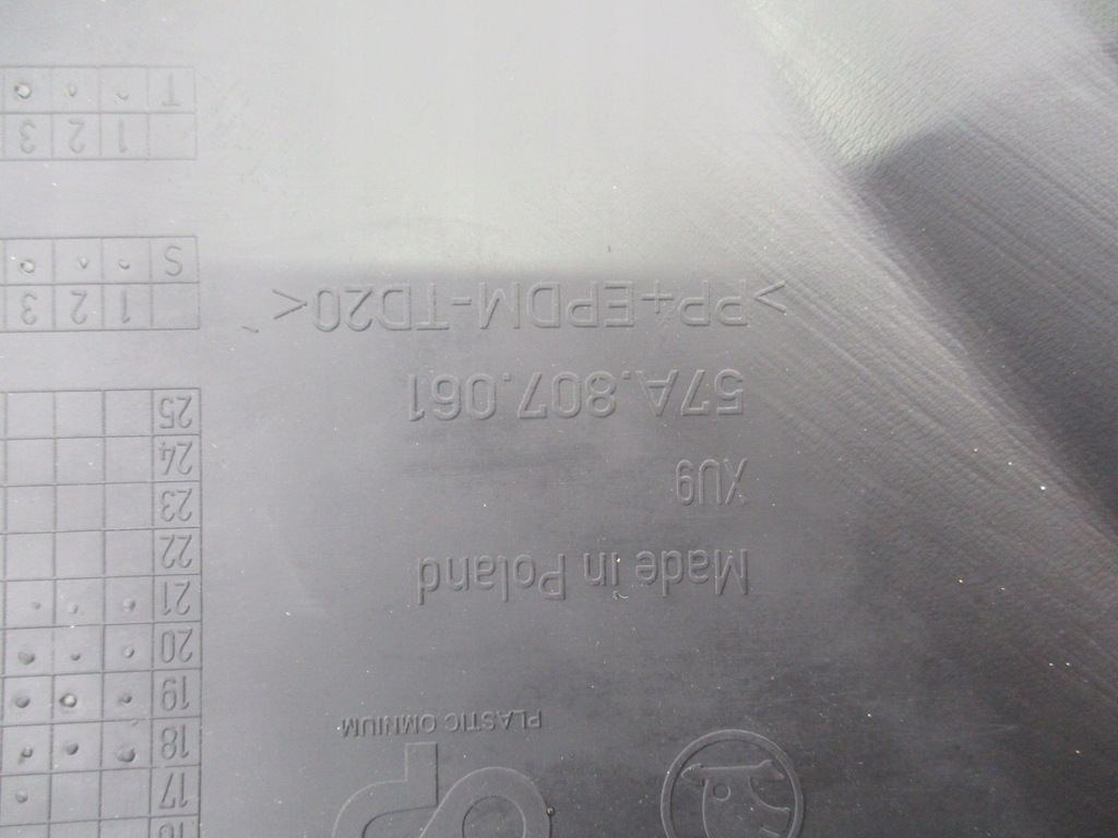 фото №9, Skoda karoq - спойлер накладка бампера ,передня