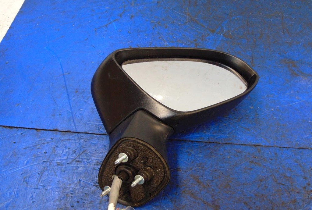 фото №1, Toyota avensis t29 зеркало правое