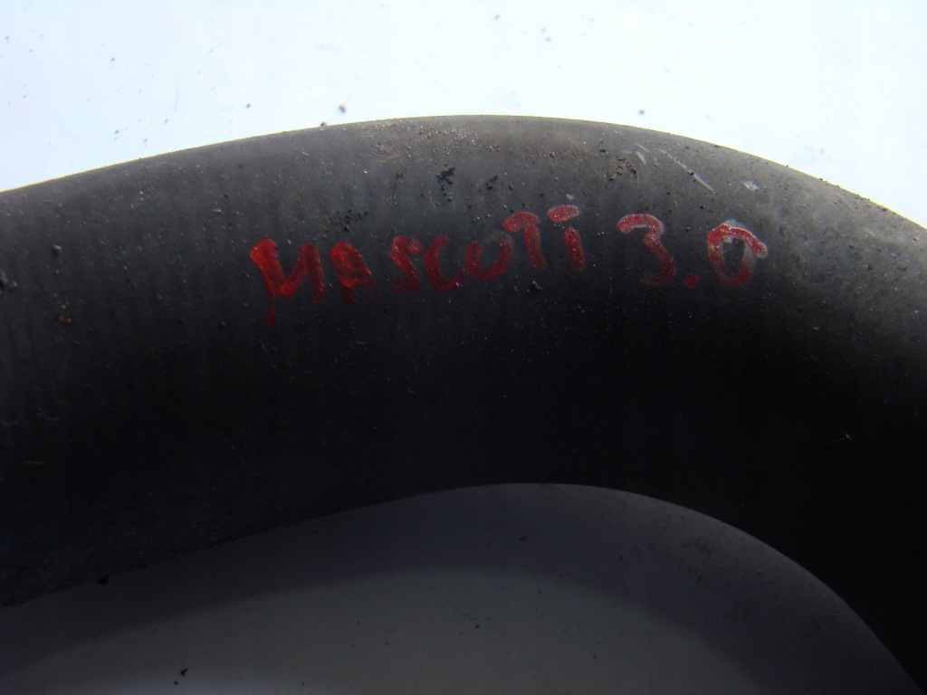 Шланг труба патрубок інтеркулер renault mascott 3.0 dci 04-10 5010580110 Ціна