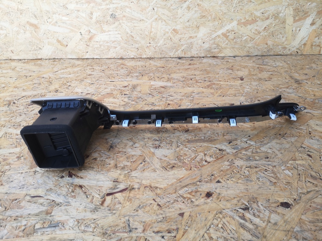 фото №7, Jeep grand cherokee wk2 dekor панели решётка обдув правая