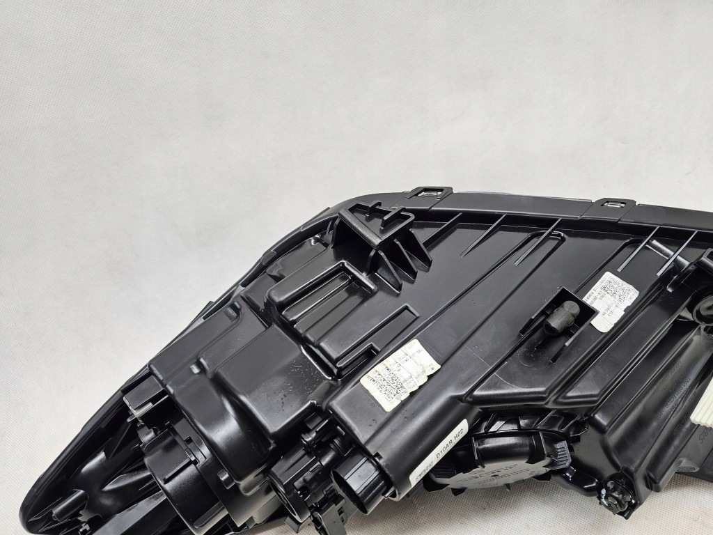 фото №12, Hyundai tucson iii 15-18 лампа перед правая подсветка 92102d7101