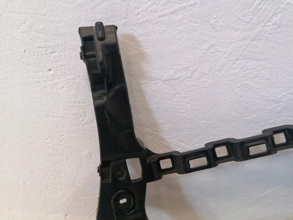 фото №11, Напрямна бампера лівий задня volkswagen passat b8 3g5807355