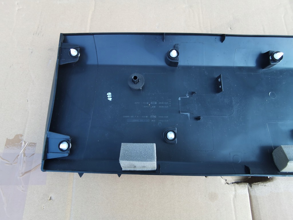 фото №8, Ford transit mk8 - молдинг крила лівий задня