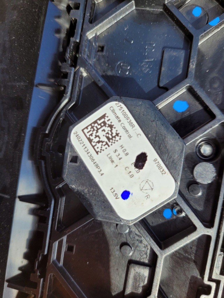 фото №4, Панель кондиціонера renault clio v ідеальний стан 283e85899r