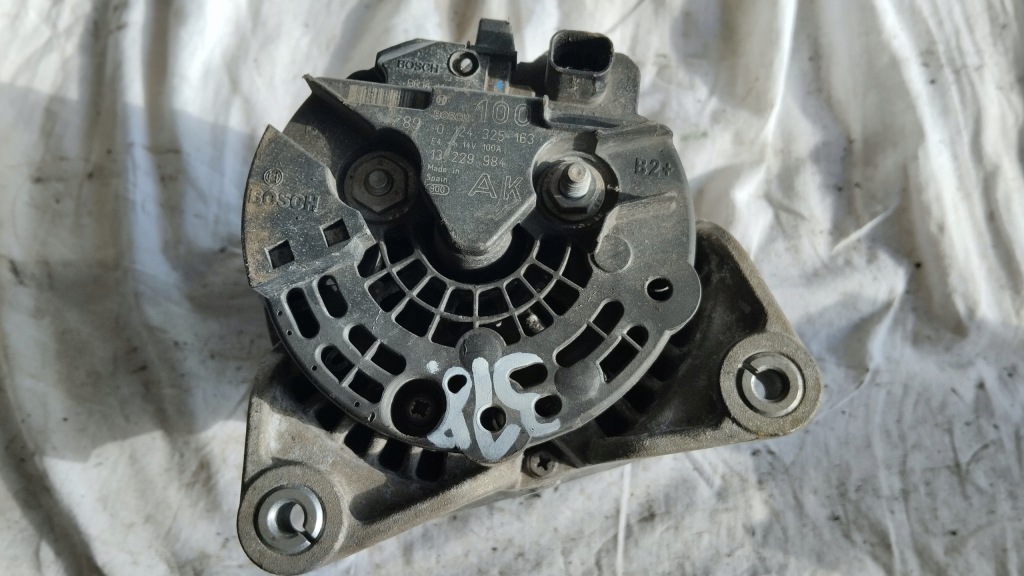 Генератор opel astra h zafira b 1.6 1.8 16v 0124325163 13229984 Ціна