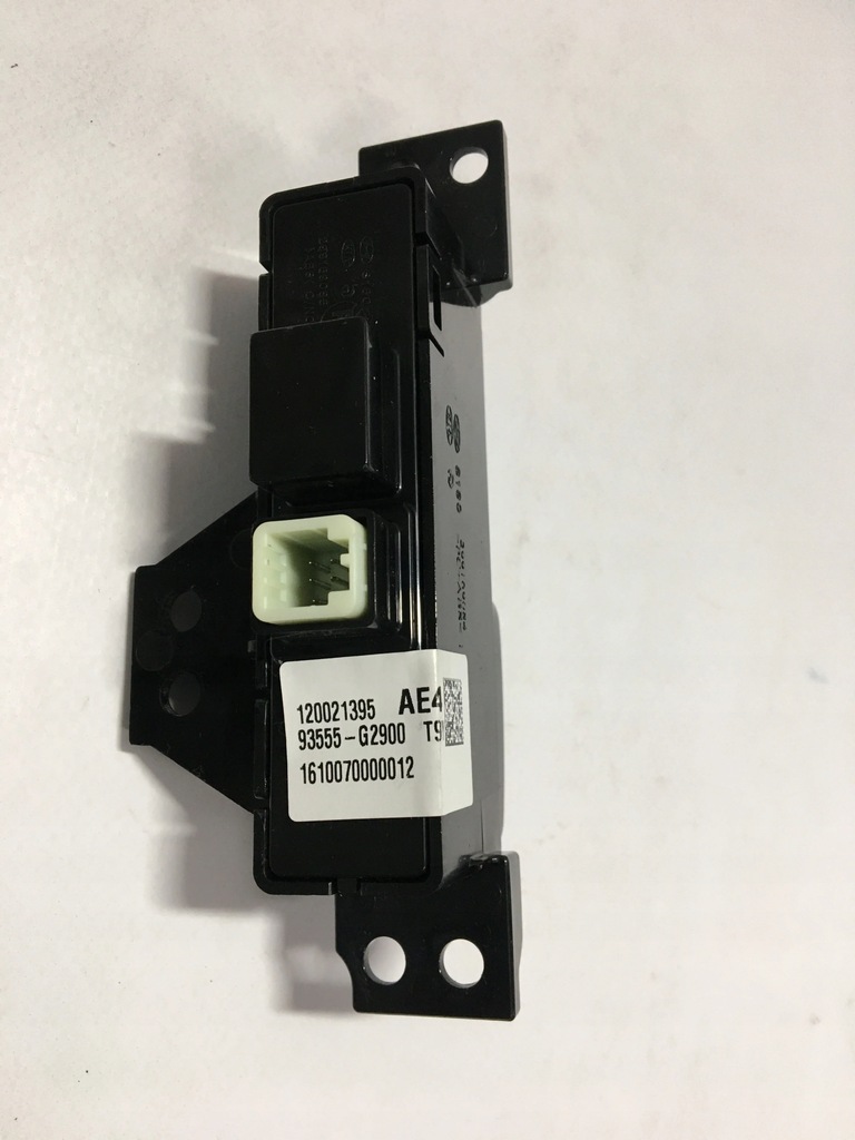 фото №1, Панель перемикач кришка пального hyundai ioniq 16-