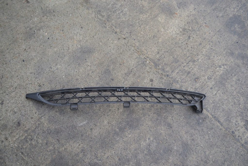фото №1, Citroen c4 picasso решітка бампера середня
