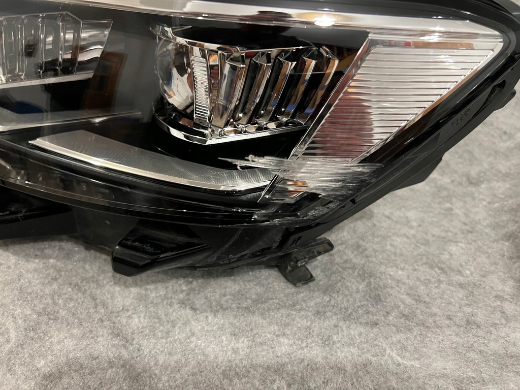 фото №2, Vw t-roc troc ліва лампа передня