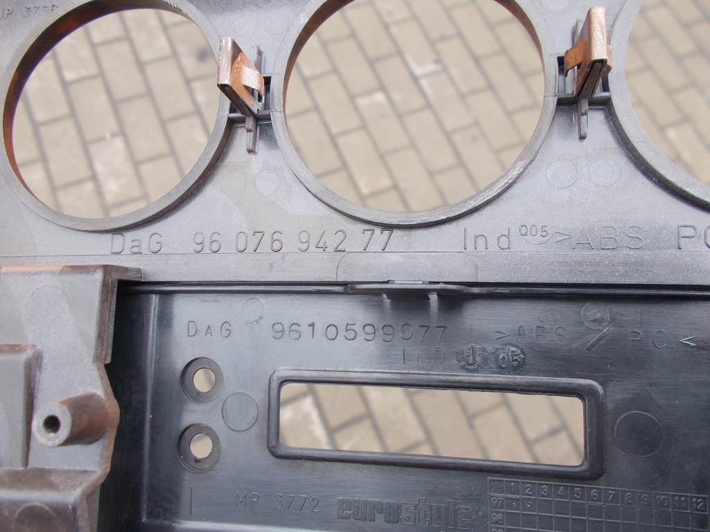 фото №15, Панель рамка решётка пепельница peugeot 306 cabrio