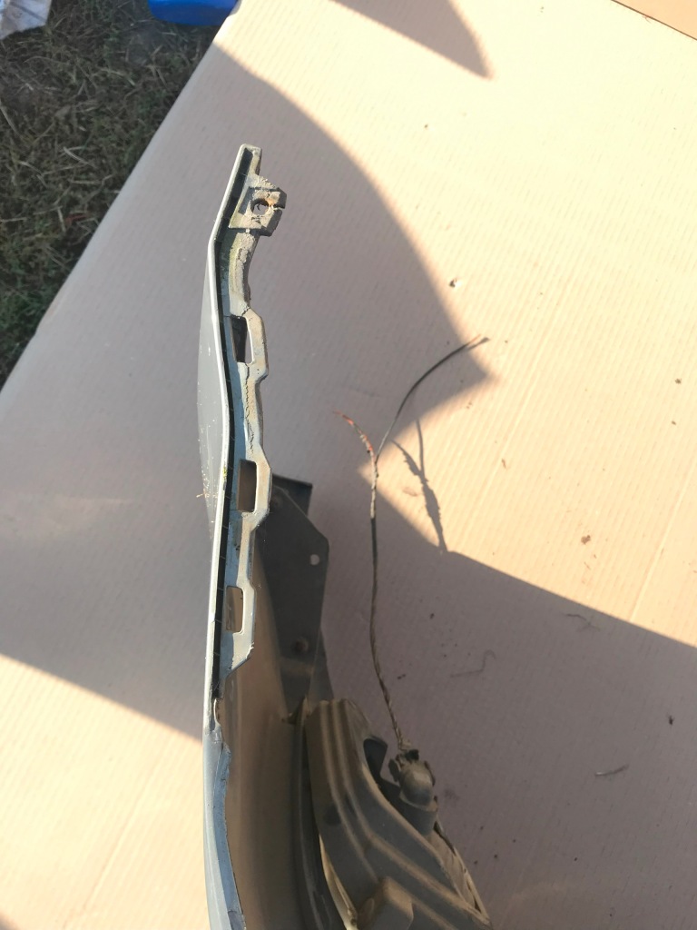 фото №15, Бампер перед citroen c4 picasso lift led