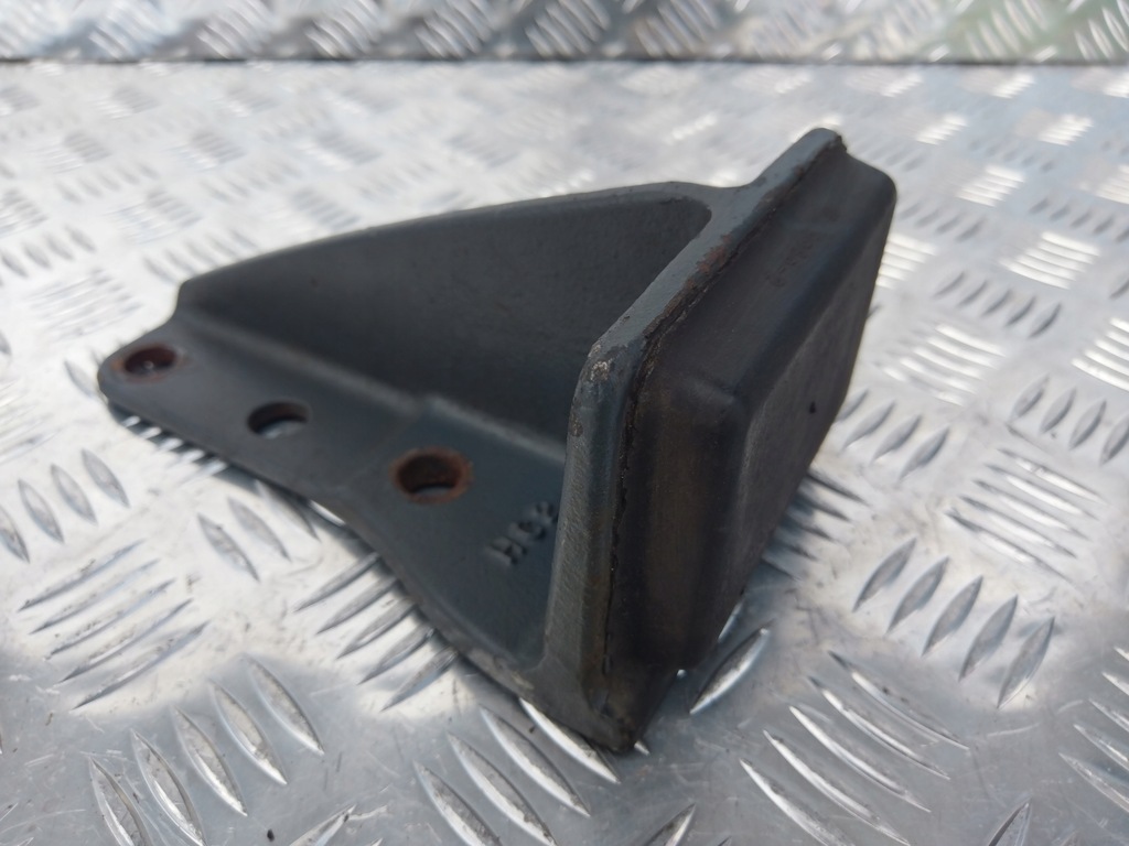 фото №4, Відбійник рами scania r