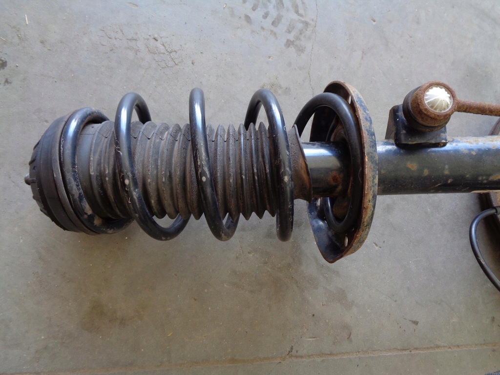 фото №8, Амортизационная стойка поворотный кулак alfa romeo mito 1.4 16v m-air правый