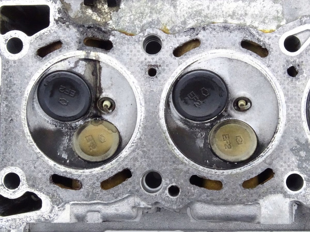 фото №7, Nissan skyline r33 2.0 12v rb20 93-99 головка комплектная вал клапаны