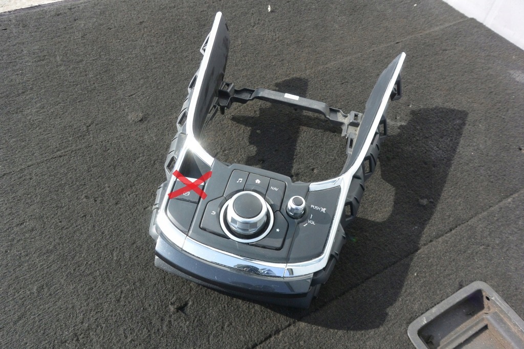 фото №1, Панель управление радио накладка туннель mazda cx9