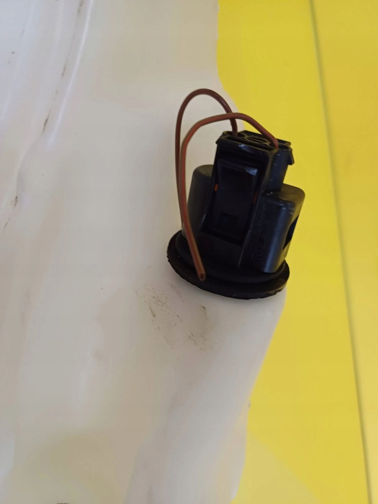 Бачок рідина омивача vw passat b5 3b0955453t nr26 Зі Шроту