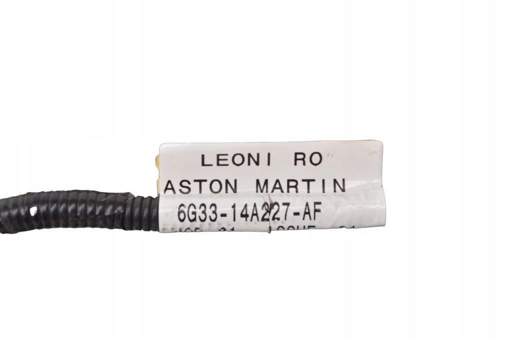 фото №10, Aston martin vantage v8 coupe крышка багажника стекло задняя