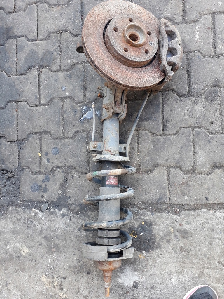 фото №5, Амортизаторна стійка лівий vivaro renault traffic 1.9 dci