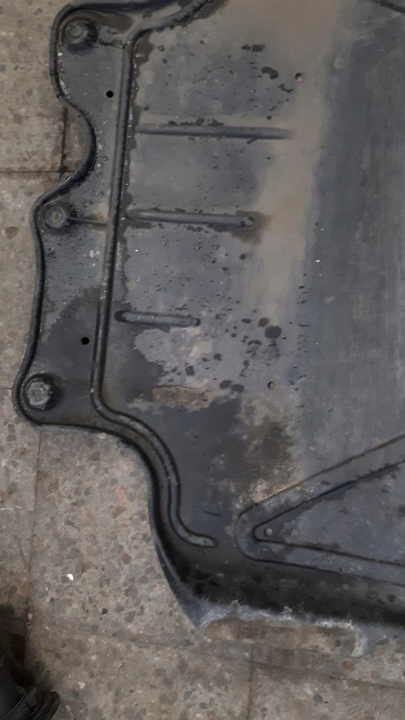 фото №11, 3q0825235a - захист плита pod двигун vw/audi/skoda/seat - пошкоджена нижні