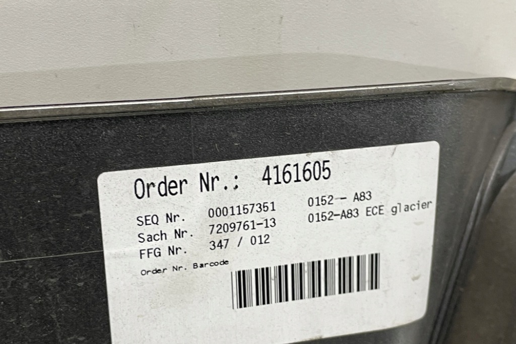 фото №8, Оздоблення кришки багажника bmw 7 f01, f02 7186530 3.0l дизель 190kw