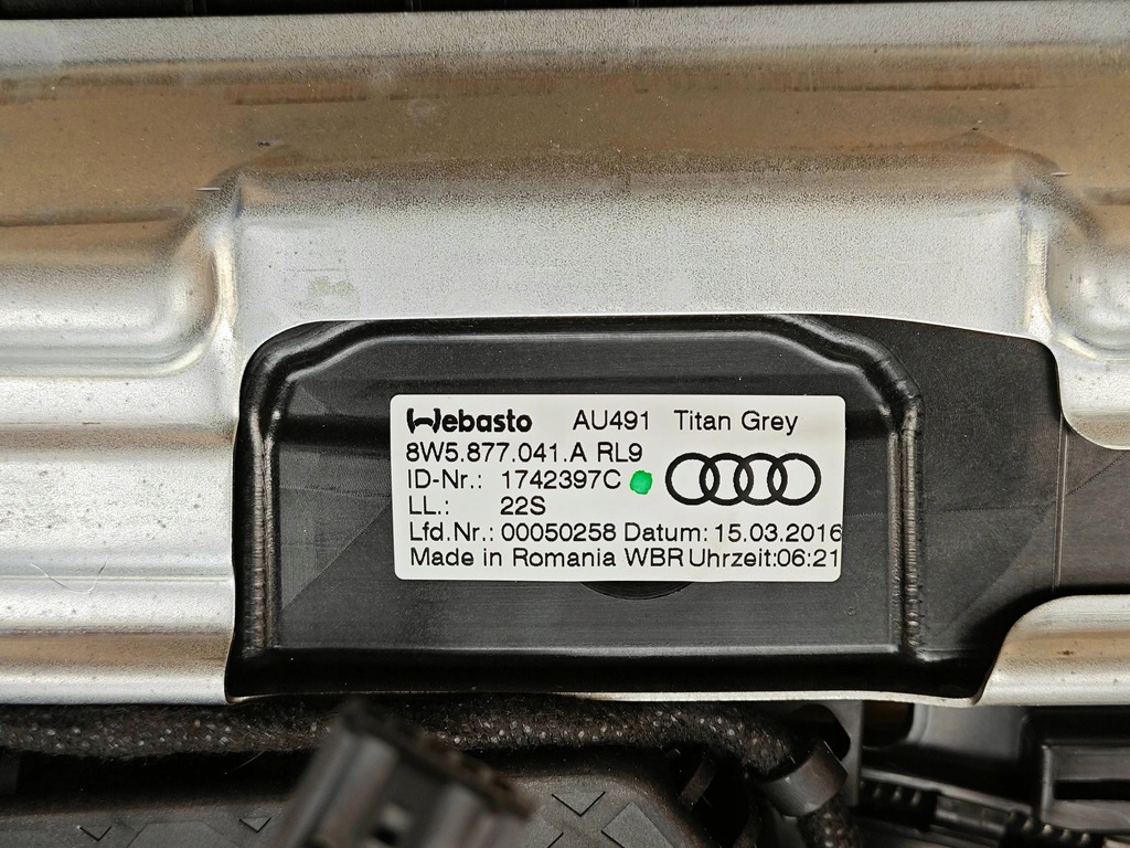 фото №11, Оригинальный люк шторка моторчик audi a4 b9 8w sedan 8w5877041a 10km